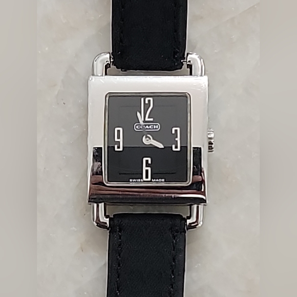 Ladies Coach Watch Square Dial Model 0221. 36MM - Picture 3 of 9